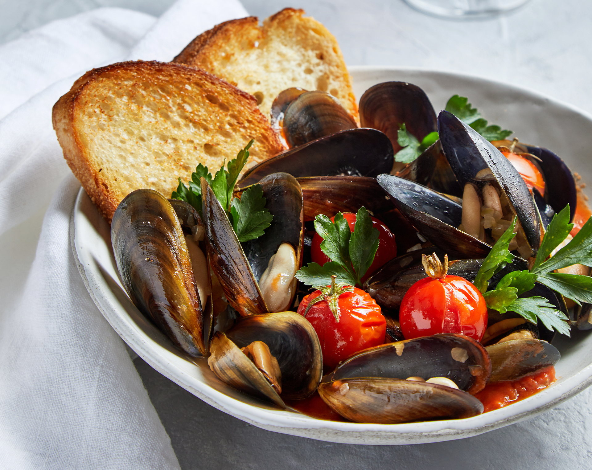 White wine mussels, menu, chef's recipe, catering in Sydney